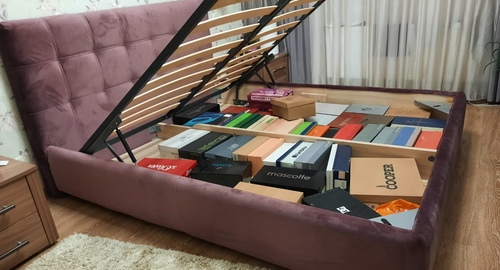 Перетяжка изголовья кровати. Видное